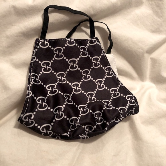 Black Gucci masks - Picture 2 of 5